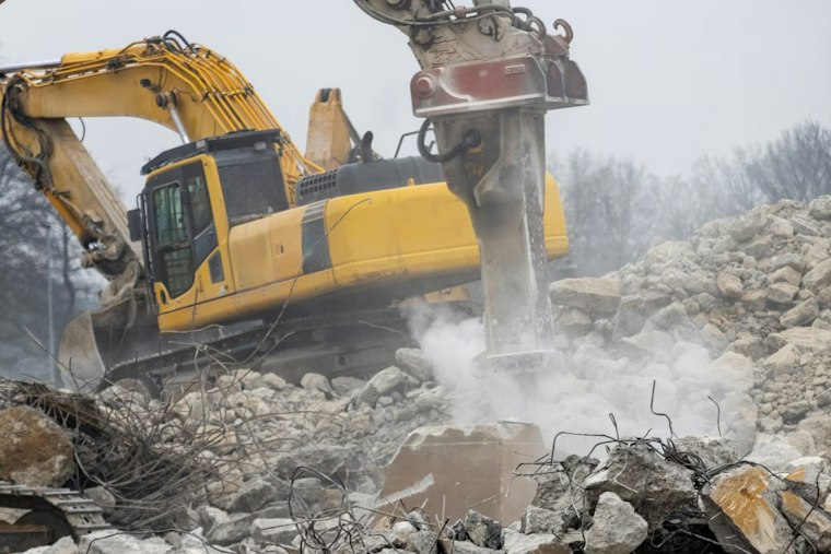 Highland Park Bulldozes 1909 Howard Van Doren Shaw Home, Preservationists Fume