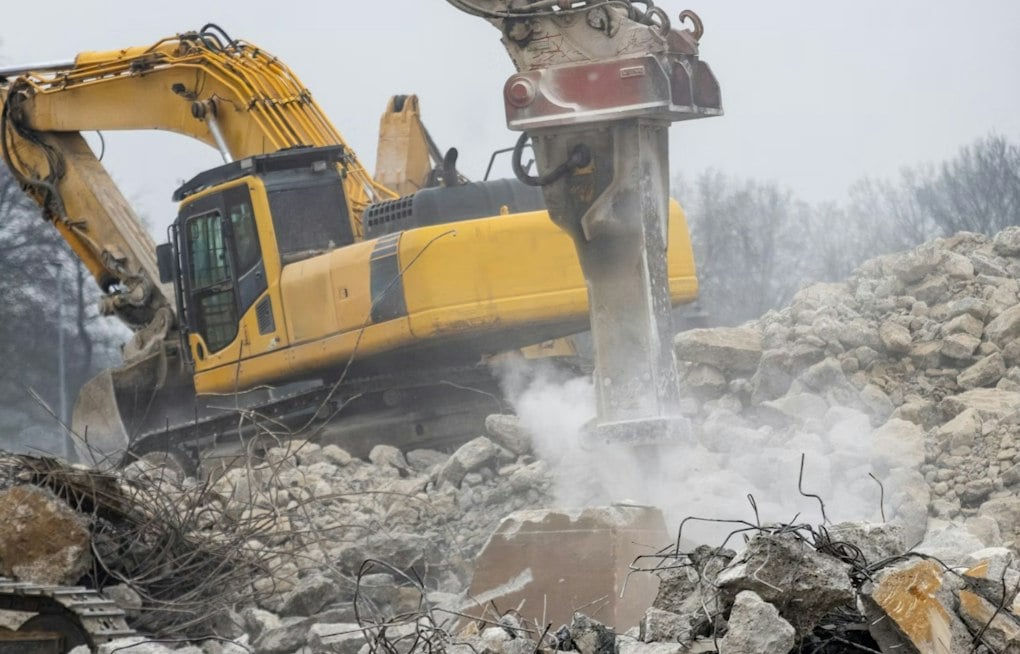 Highland Park Bulldozes 1909 Howard Van Doren Shaw Home, Preservationists Fume