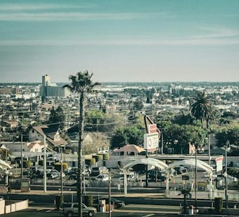 Hilton Pitches Free East LA Business School, Skips the Price Tag