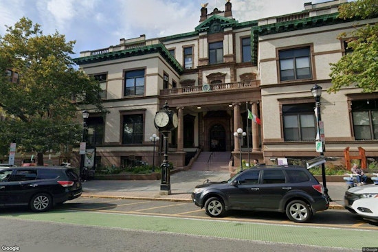 Hoboken's Sidewalk Delivery Robots Hit First Ward Streets This Week