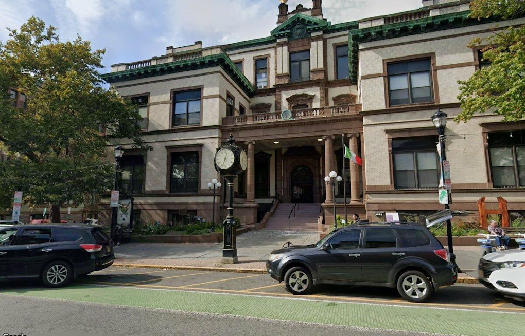 Hoboken's Sidewalk Delivery Robots Hit First Ward Streets This Week
