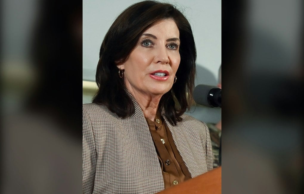 Hochul Backs Jay Jacobs for NY Dem Chair Despite His Mamdani Snub