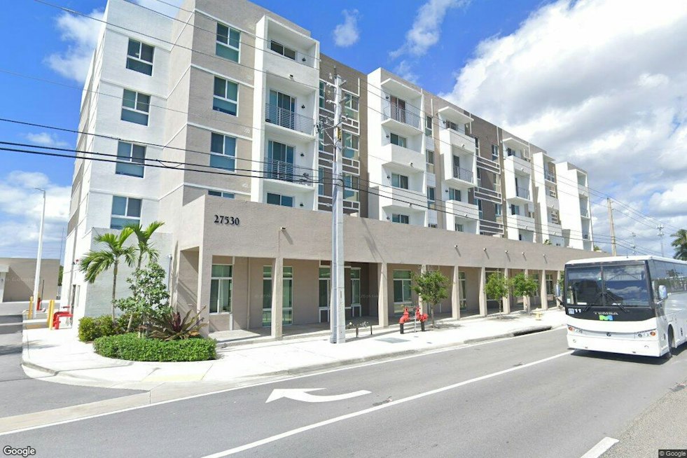 Hollywood Developer Eyes 10-Story Tower With 84 Affordable Units on Dixie Highway