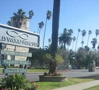 Hollywood Forever Marks 27th Día de los Muertos With DannyLux, New Entry Windows