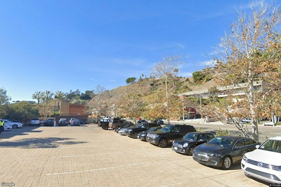 Hollywood Hills' Famed Stahl House Slashes Price by $5 Million, Still No Buyer