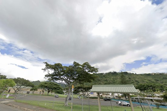 Honolulu Starts Sunny Before Sticky Afternoon Showers Roll In
