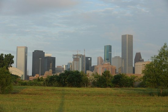 Houston Bakes as Weekend Heat Nears 95 Before Storm Chances Sneak Back