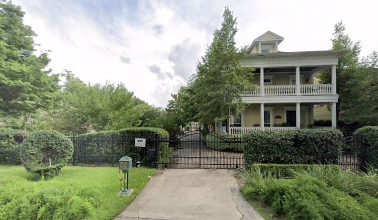Houston Heights Compound With Tiki Bar, Tennis Court Lists for $3.6 Million