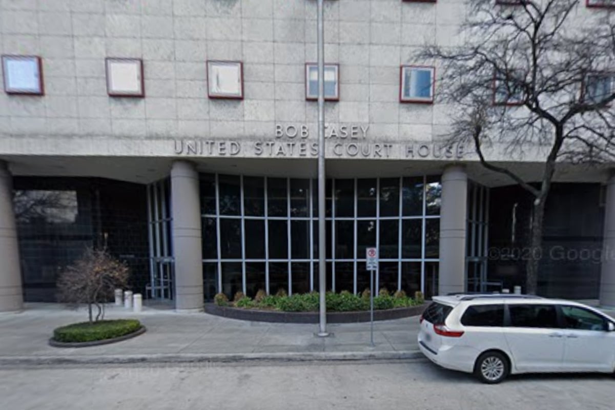 Houston Immigration Lawyer Accused of Fake Visa Filings, 100-Plus Victims Alleged