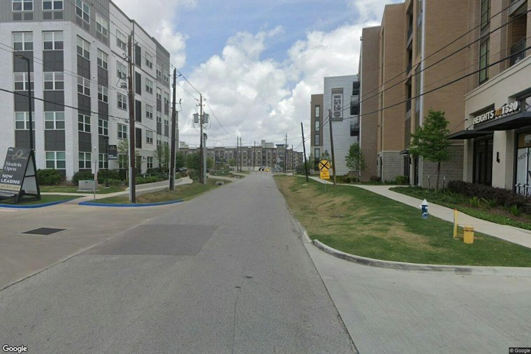 Houston Man Dies in Oliver Street Stabbing, Girlfriend Held After Suicidal Threats
