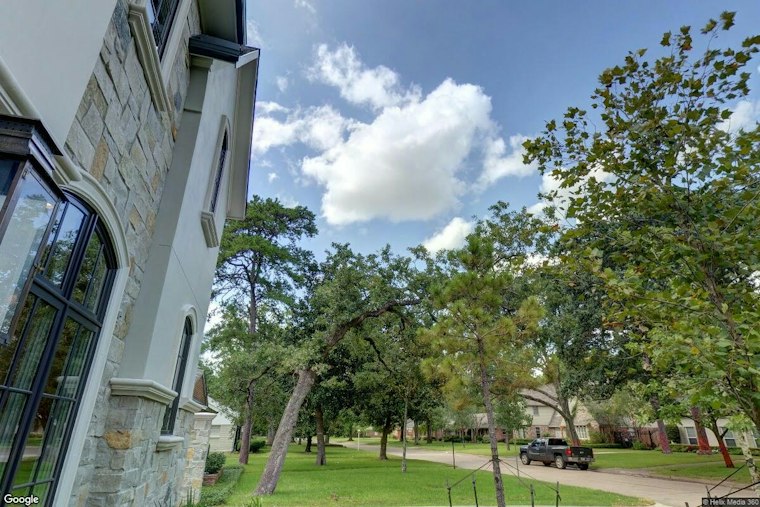 Houston Sizzles at 93 Before Stormy Week Drenches Bayou City