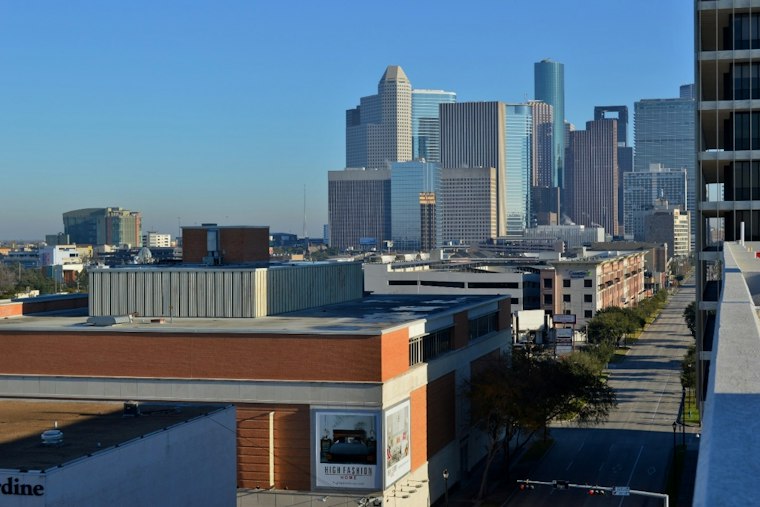 Houston Sizzles to 96 as Regional Heat Index Nears 108 Before Thursday Storms Roll In