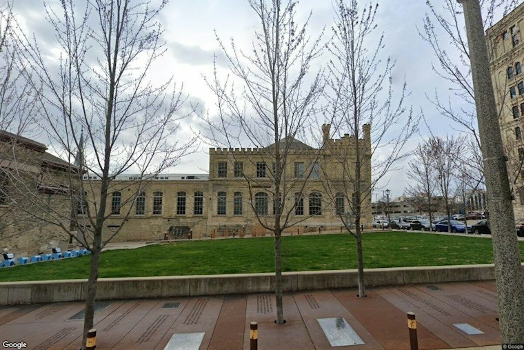 How Milwaukee’s Former Pabst Complex Became The Brewery District