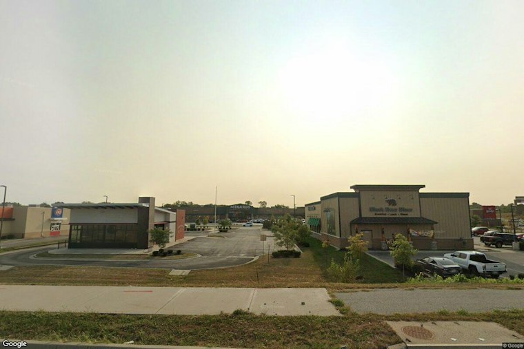 Huey Magoo's Tenders Land in Independence, With Nine More KC Stops Coming
