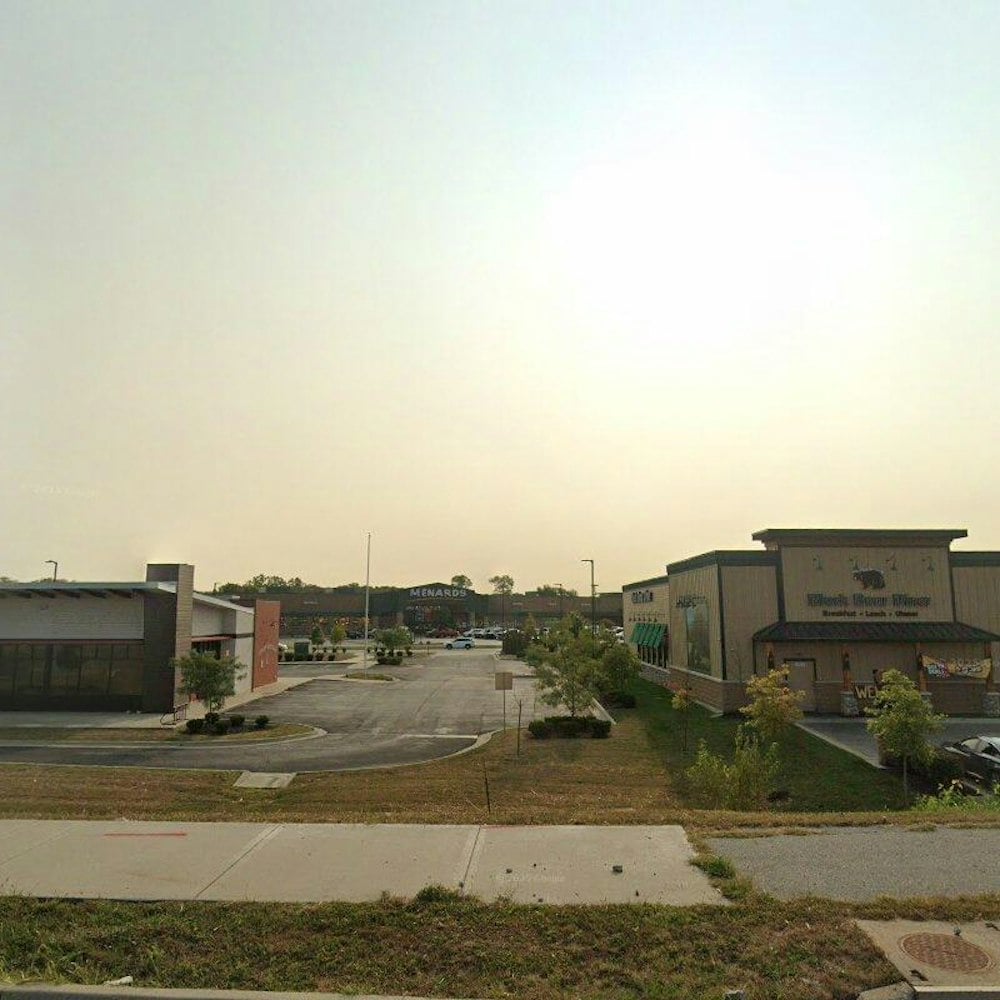 Huey Magoo's Tenders Land in Independence, With Nine More KC Stops Coming