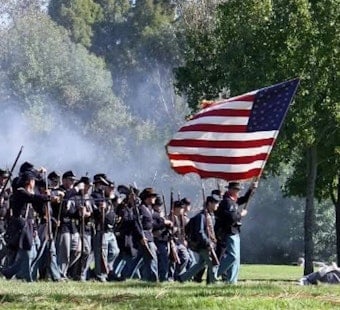 Huntington Beach's Civil War Days Turns 33 With Cannon Fire and Lincoln