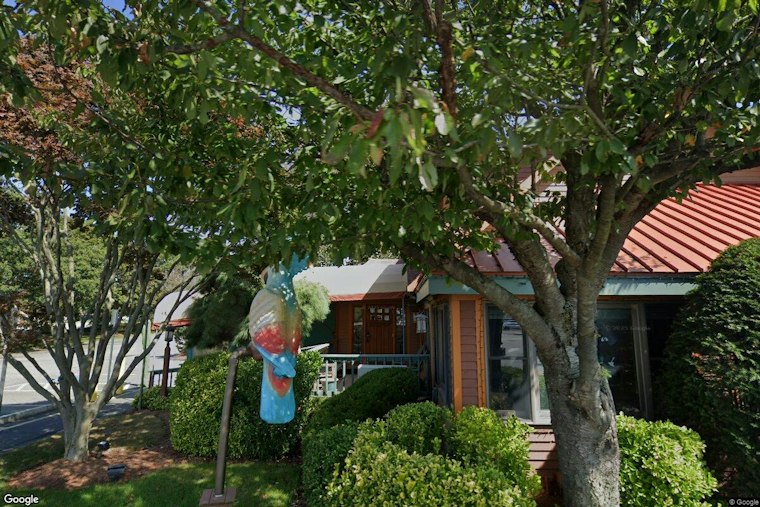 Hyannis Icon Sam Diego's Closes Nov. 15 After 44 Years, Art Goes Up for Auction