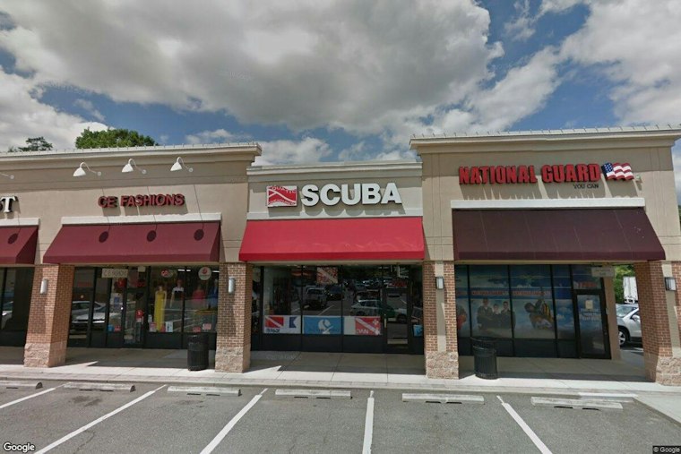 Hybla Valley Double Shooting Hurts 2 Men, Fairfax Police Hunt Bearded Gunman