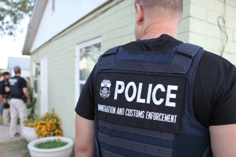 ICE Stakeout Rattles Frederick Neighborhood for 40 Hours, Residents Say They Were Afraid to Leave