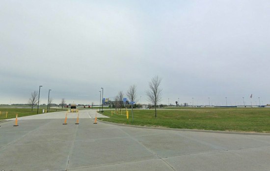 Injured Army Veteran Gets Custom Van at Kansas Speedway Before Hollywood Casino 400