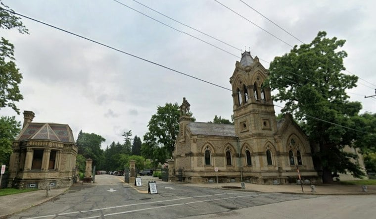 Inside Spring Grove Cemetery, Where Sphinxes and Lincoln's Ghost Linger in Cincinnati