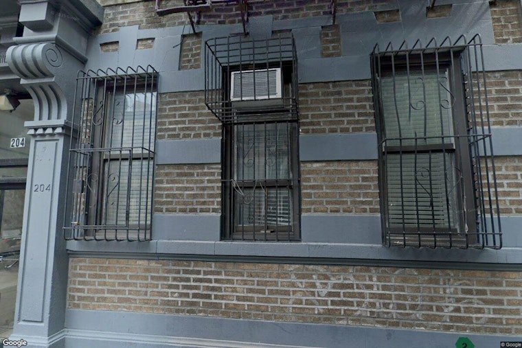 Intruder Slips Into Occupied Williamsburg Home During Shabbat, Shomrim Sounds Alarm