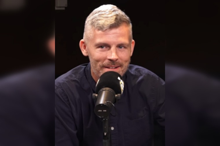 Irish Comedy Star Des Bishop Brings Decades of Global Stand-Up to Austin's Cap City
