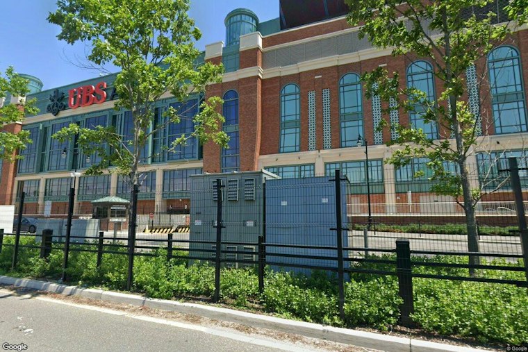 Islanders Sell 15% Stake at $3 Billion Valuation as Mystery Investor Eyes 10%