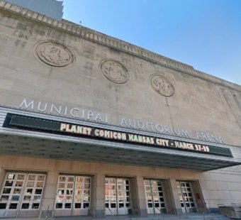 Isley Brothers Bring Six Decades Of Hits To Newly Funded KC Auditorium