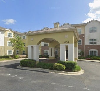 Jacksonville Family Sues Senior Complex After Dad, 85, Drowns in Retention Pond