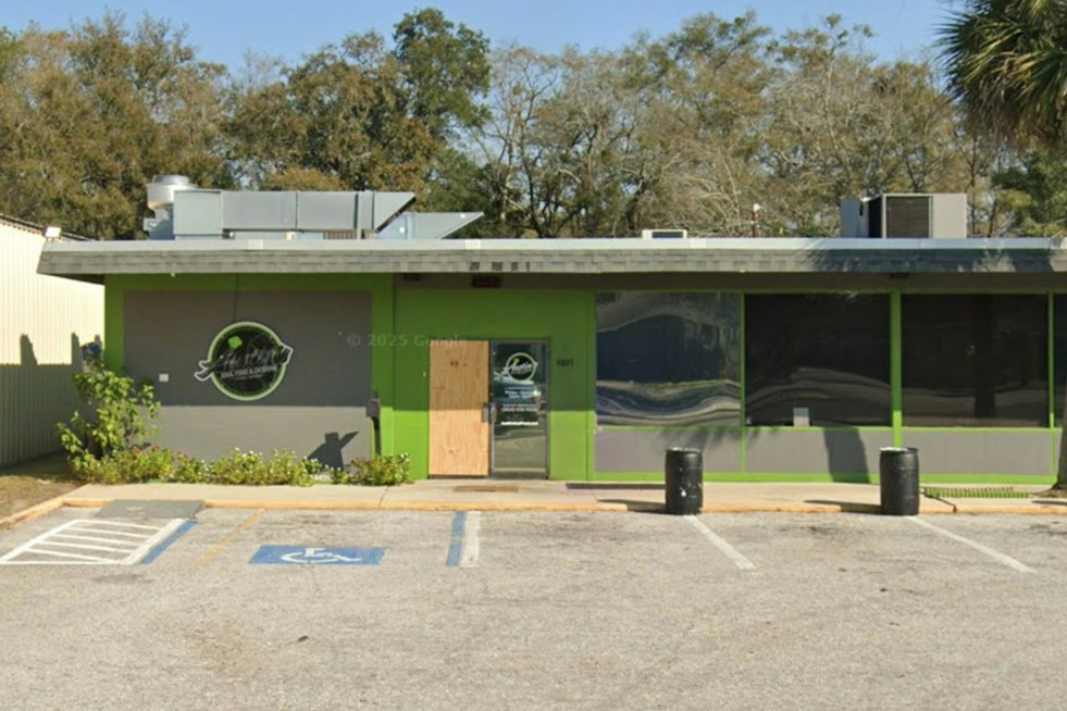 Jacksonville's Austin's Soul Food Reopens After 2 Years, Keeps 20-Year Legacy Alive