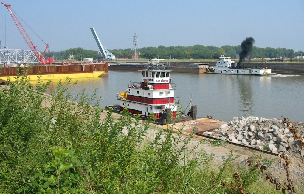 Jeffersonville Moves to Buy Jeffboat Site as $26.5M State Deadline Looms