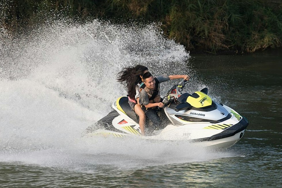 Jet Ski Rider Floats Alone an Hour in San Pedro Channel Before Rescue