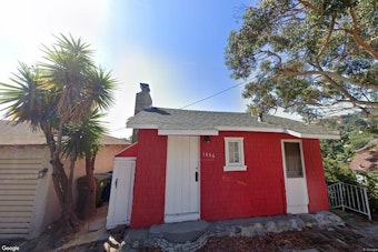 Jewett Drive Listing Has Two Homes on a 2,366-Square-Foot Lot