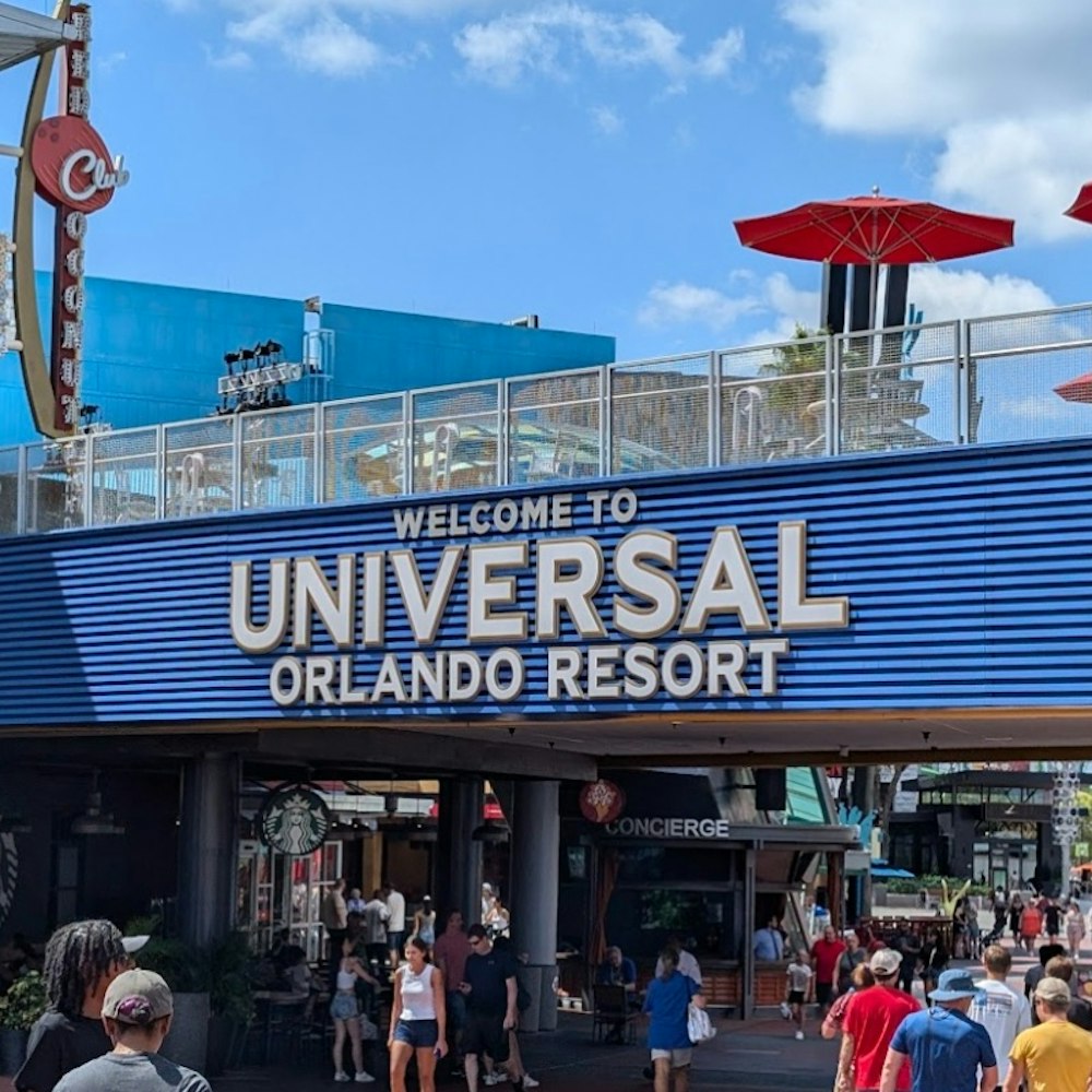 Joey Fatone's Fat One's Nears Debut at Universal CityWalk in Orlando