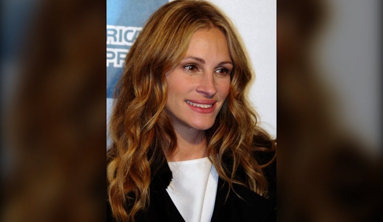 Julia Roberts and Paul Rudd Reunite on Broadway in Silent Retreat Comedy