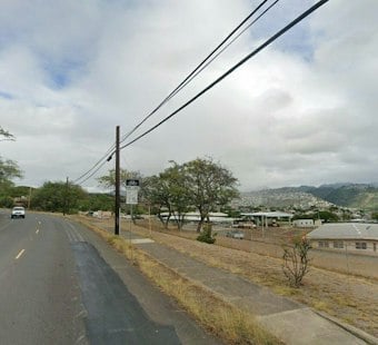 Kahala Mall Parking Dispute Turns Physical Over Stall