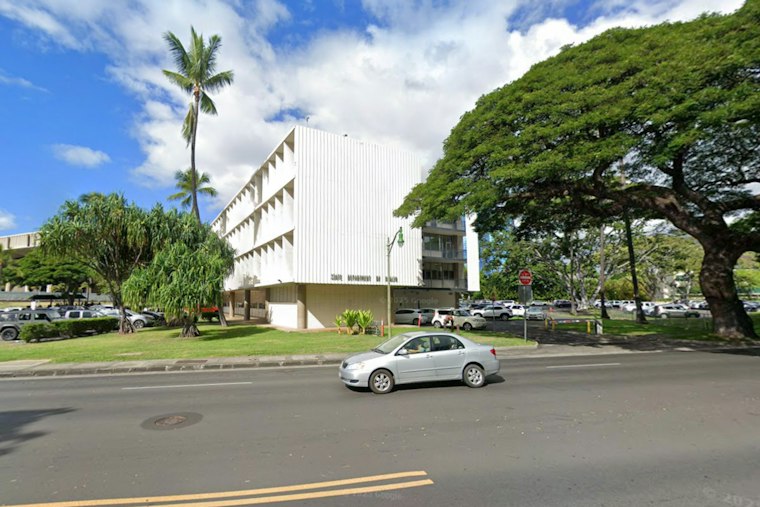 Kalaupapa's Last Patients Evacuated as Molokai Water System Fails