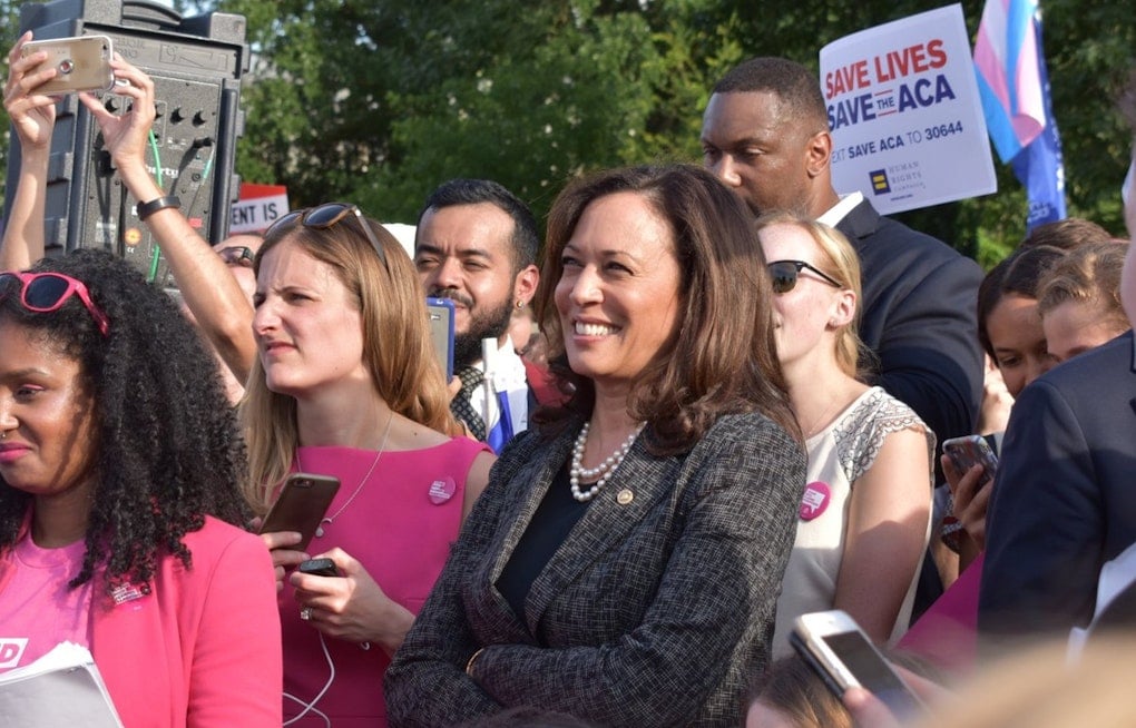 Kamala Harris Endorses Barbara Lee for Oakland Mayor Ahead of November Vote