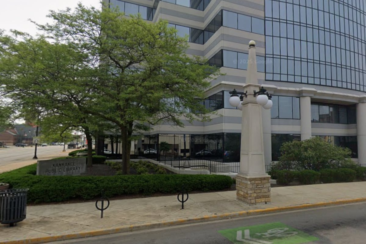 Kankakee Public Library Unveils New Reading Garden