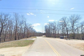 Kansas City Man Seriously Hurt After Motorcycle Crosses Line in Camden County