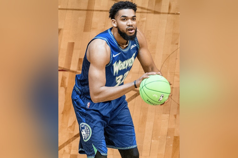 Karl-Anthony Towns Reveals He Paid $900K for Rare Aaron Judge Card