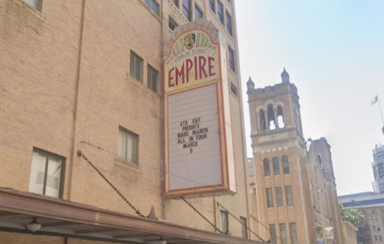 Kathleen Madigan Brings Nearly 40 Years of Jokes to San Antonio's Empire Theatre