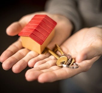 KCK Homeowners Face October Tax Sale as Neighbors Race to Raise $100K