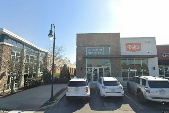 Kendra Scott Reopens Franklin Store With Free Scarves, Fresh Redesign