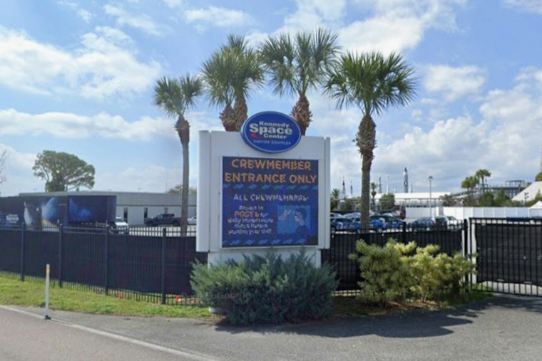 Kennedy Space Center's Fall Bites Returns With Turkey Corncakes, Pork Shank