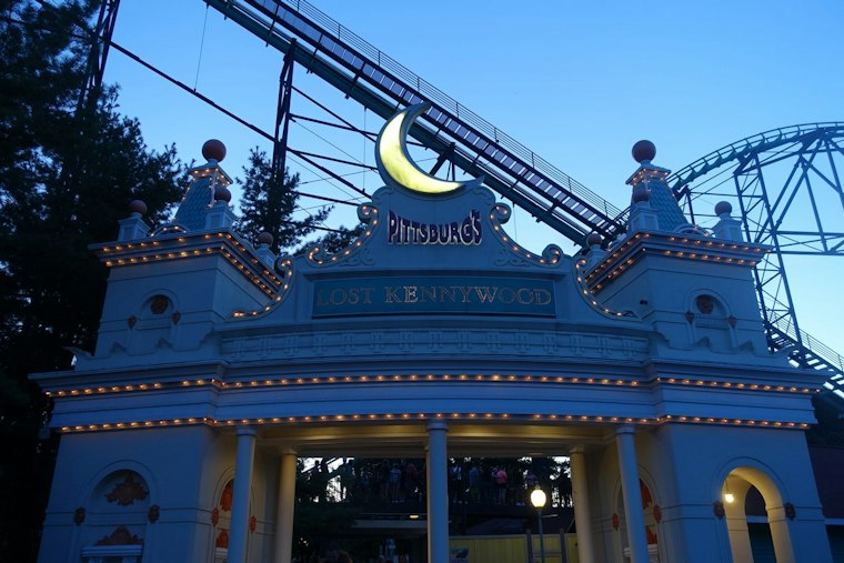 Kennywood's Phantom Fall Fest Returns With Walk-Through Mansion, Seven Haunts