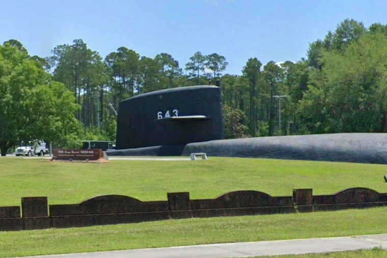 Kings Bay Navy Base Admits Facebook Ban Violated Veteran Spouse's Rights