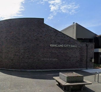 Kirkland Locks In $15-a-Foot Housing Fee, Splitting Council by One Vote