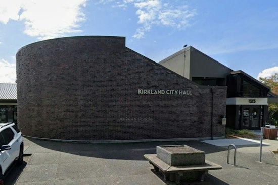 Kirkland Locks In $15-a-Foot Housing Fee, Splitting Council by One Vote